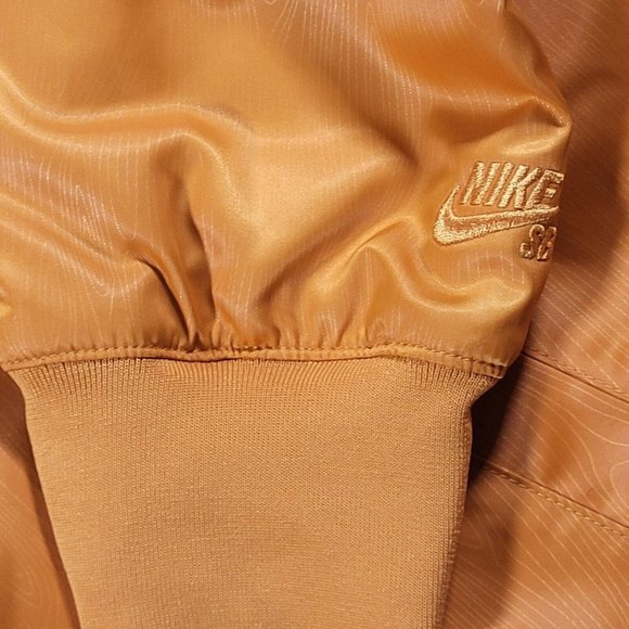 NIKE SB STORM FIT DNA OL SKATE JACKET SIZE XL (DH2632 738) LIGHT CURRY $130 - Picture 8 of 8